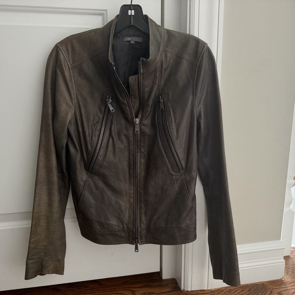 Vince Distressed Brown Leather Jacket …women’s size Small/ Medium